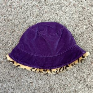 GIRLS Mary-Kate and Ashley purple toddler hat